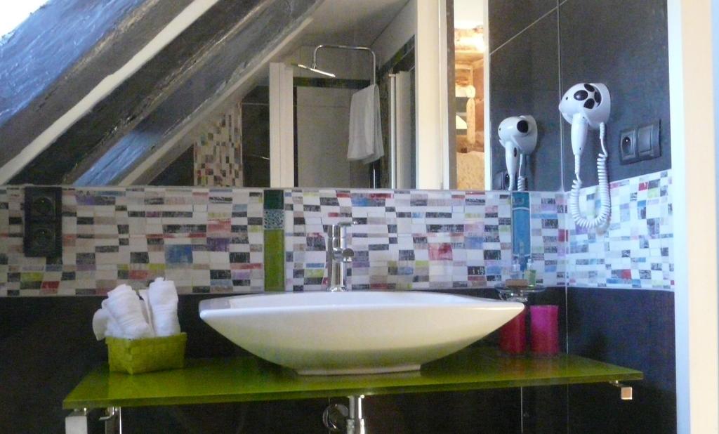 La Bastidie Noailhac  Zimmer foto